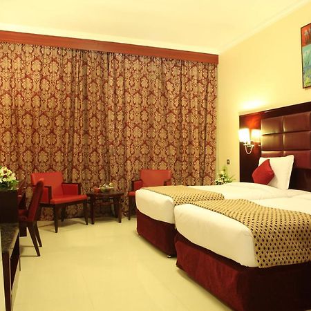 Ramee Rose Hotel Apartments Abu Zabi Zewnętrze zdjęcie