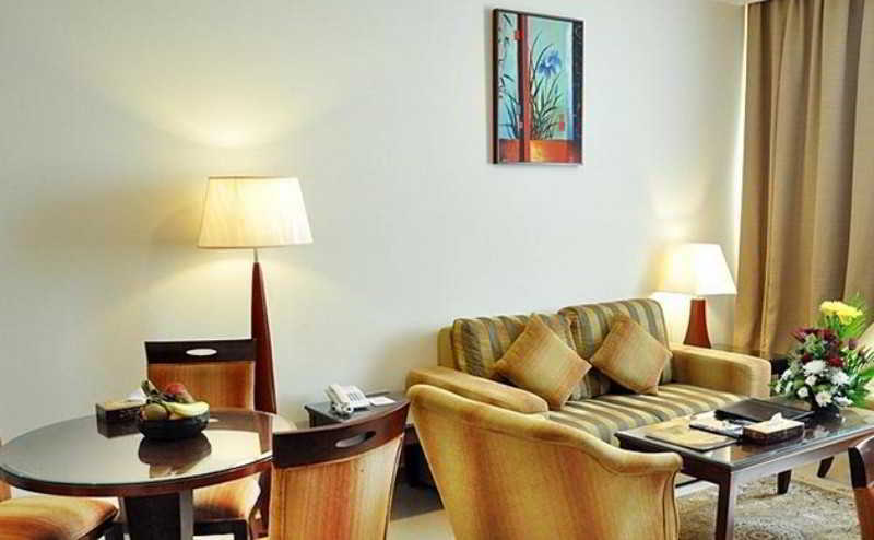 Ramee Rose Hotel Apartments Abu Zabi Zewnętrze zdjęcie