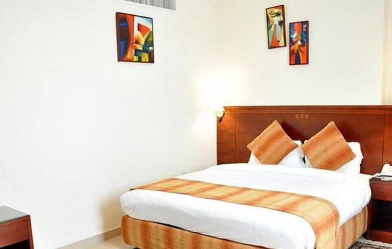 Ramee Rose Hotel Apartments Abu Zabi Zewnętrze zdjęcie