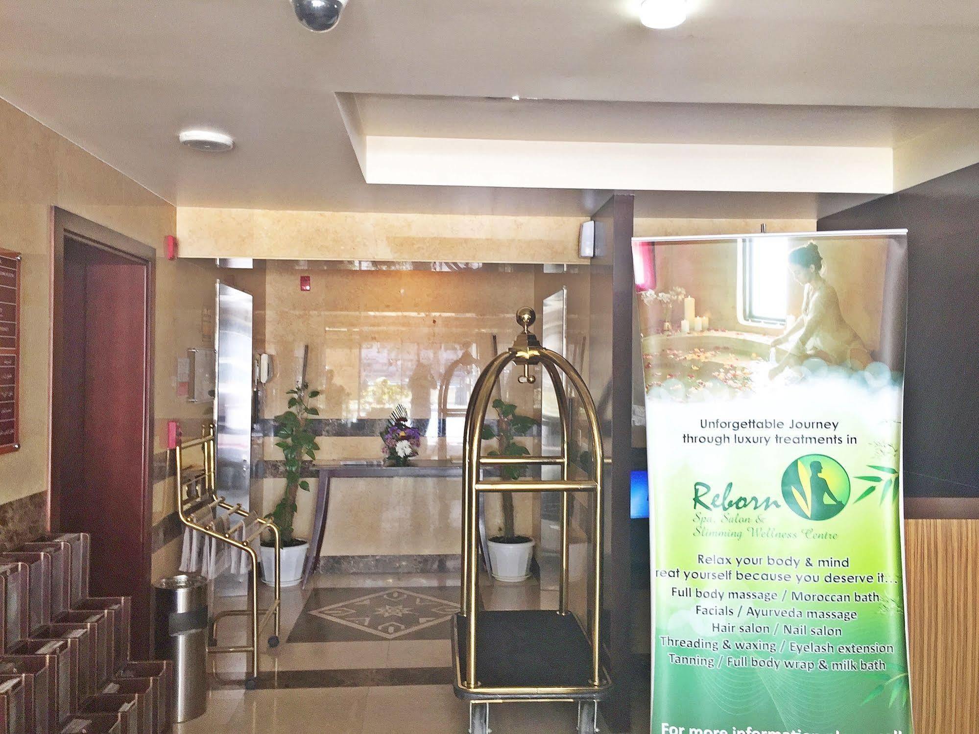 Ramee Rose Hotel Apartments Abu Zabi Zewnętrze zdjęcie