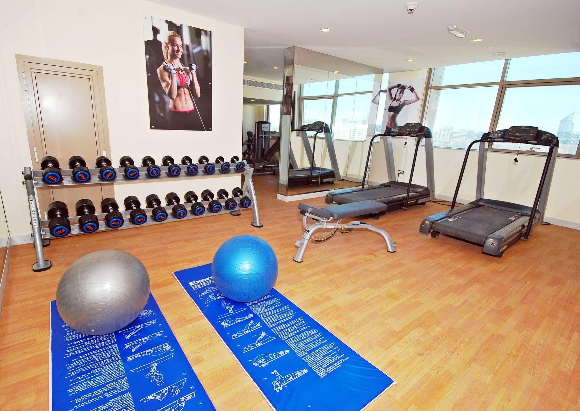 Ramee Rose Hotel Apartments Abu Zabi Zewnętrze zdjęcie